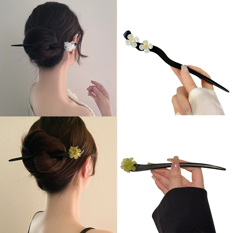 Vintage Collector - Vintage Chinese Style Wooden Flower Hair