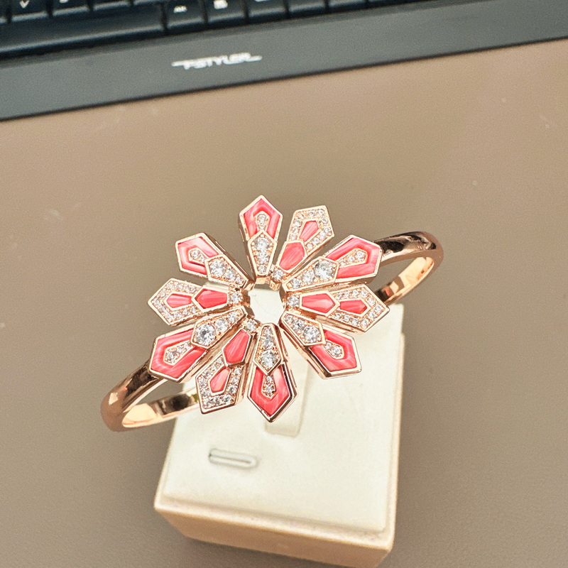 Designer Collection Style Ring - đánh giá và giá Vintage Collectible Jewelry