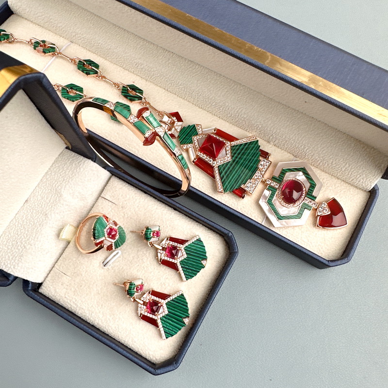 Designer Collection Style Ring - đánh giá và giá Vintage Collectible Jewelry