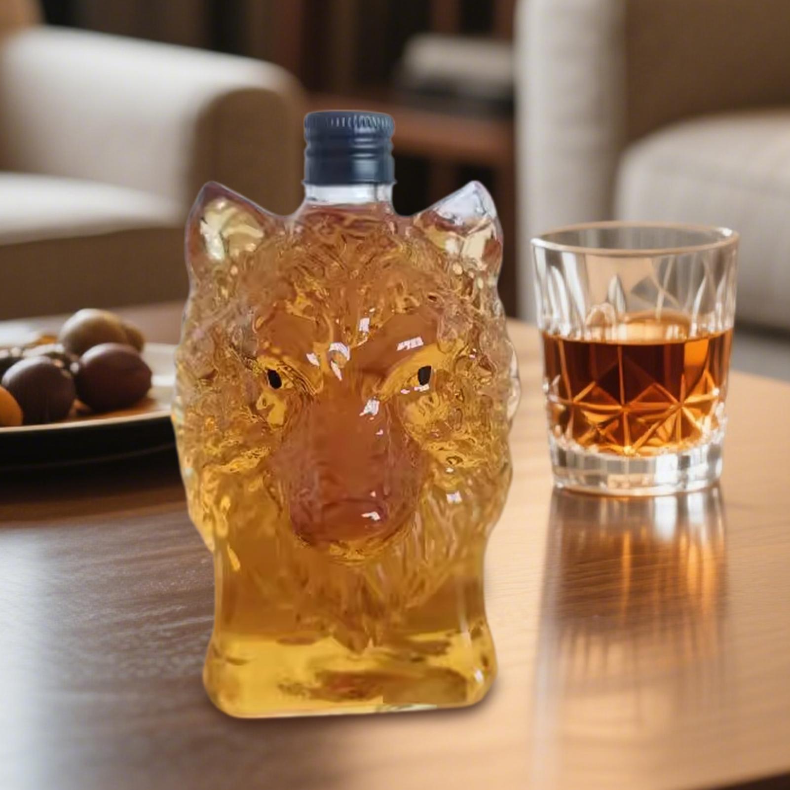Whiskey Bottle Wolf Shape Wine - đánh giá và giá Collectible Vintage Wine