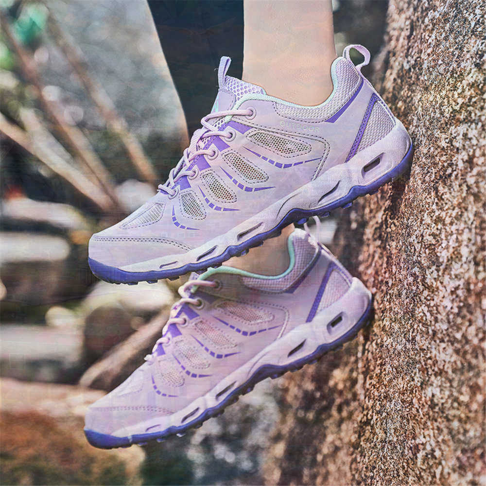 Sumer Round Tip Silver Sneaker - đánh giá và giá Collectible Vintage Wine