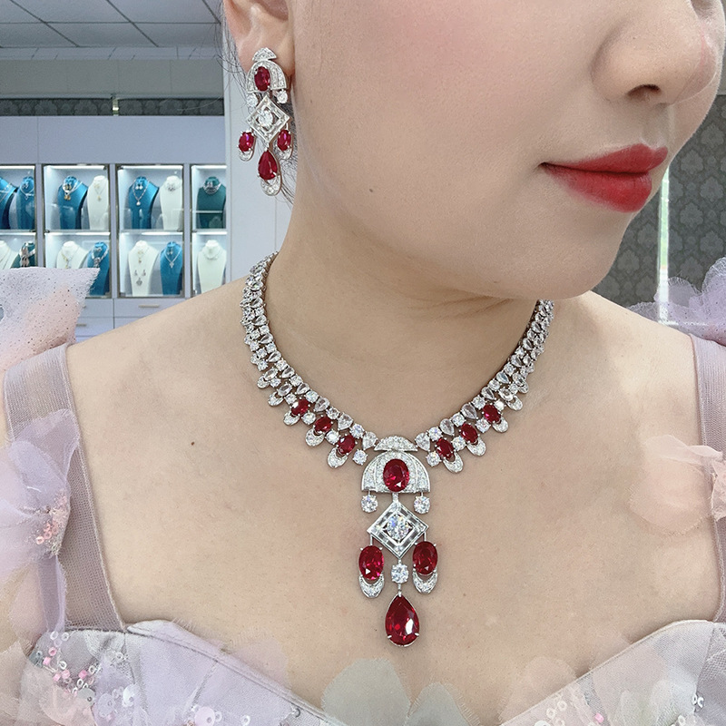 Designer Collection Style Neck - đánh giá và giá Vintage Collectible Jewelry