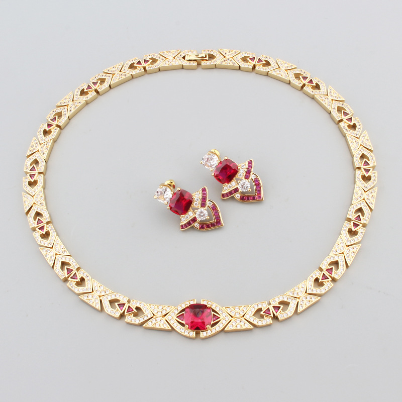 Designer Collection Style Stud - đánh giá và giá Vintage Collectible Jewelry